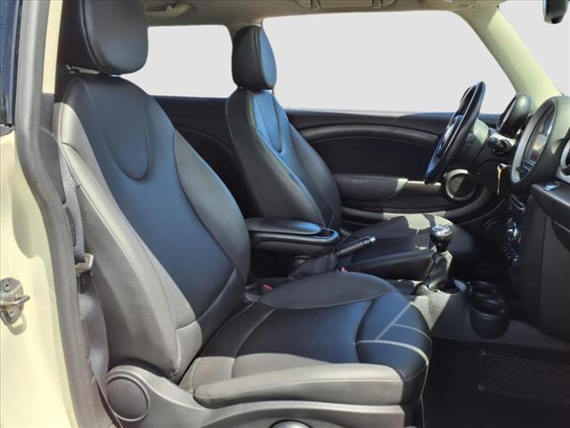 2013 MINI Hardtop Cooper