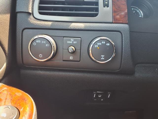 2011 Chevrolet Avalanche LTZ