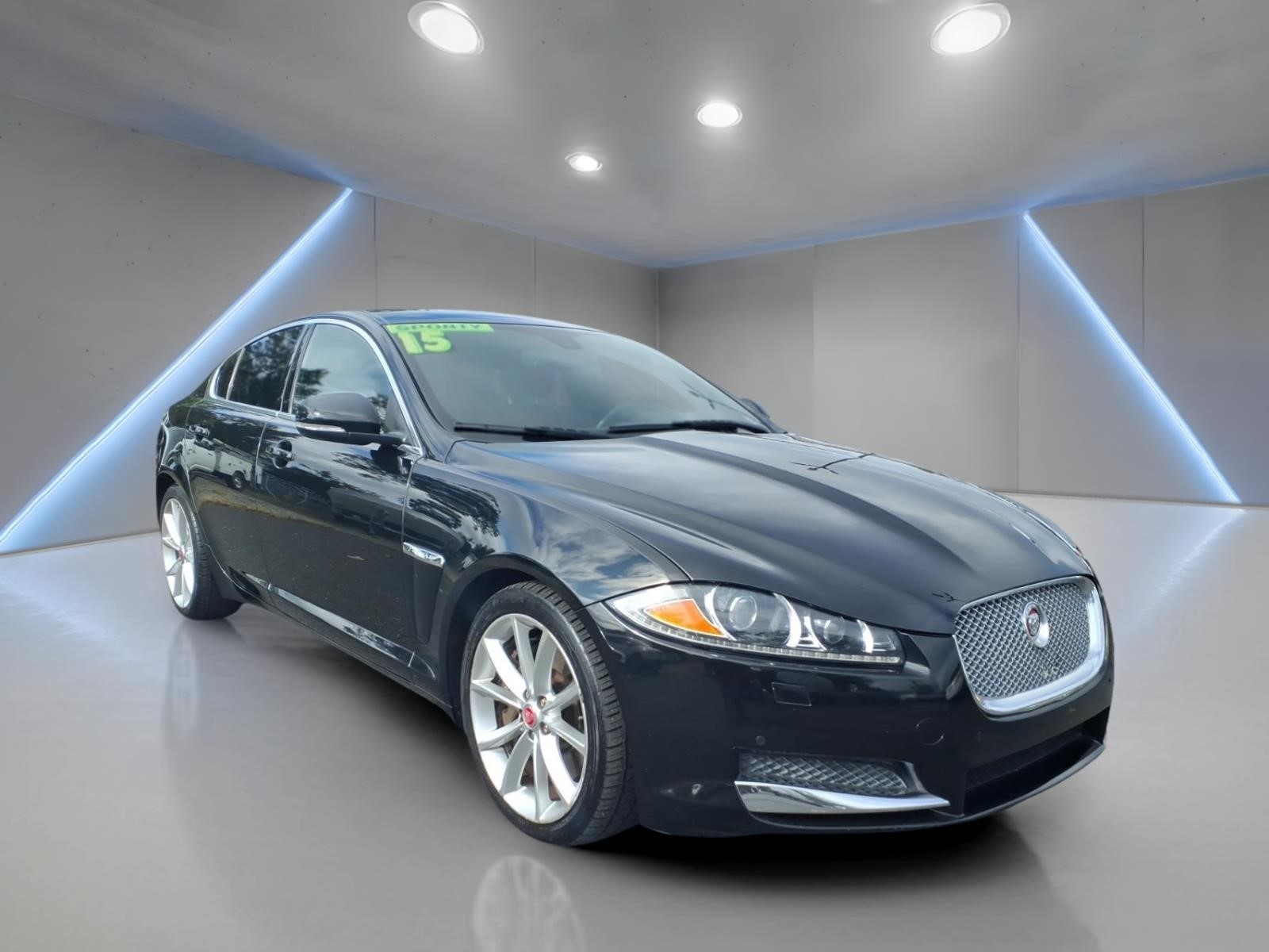 2015 Jaguar XF 3.0 Portfolio RWD