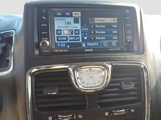 2011 Chrysler Town and Country Touring