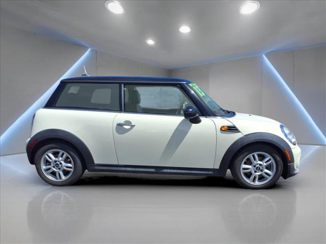 2013 MINI Hardtop Cooper
