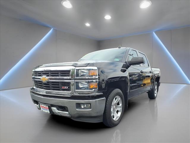 2015 Chevrolet Silverado 1500 4WD CREW CAB 153.0  LT W/