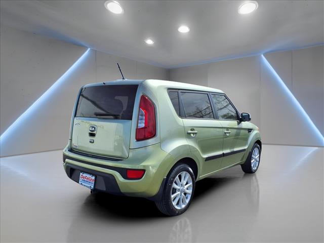 2013 Kia Soul +
