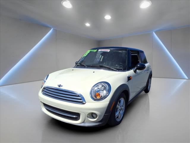 2013 MINI Hardtop Cooper