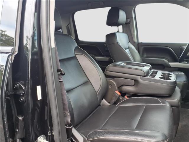 2015 Chevrolet Silverado 1500 4WD CREW CAB 153.0  LT W/