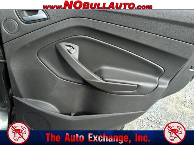 2017 Ford Escape Titanium:RS25208