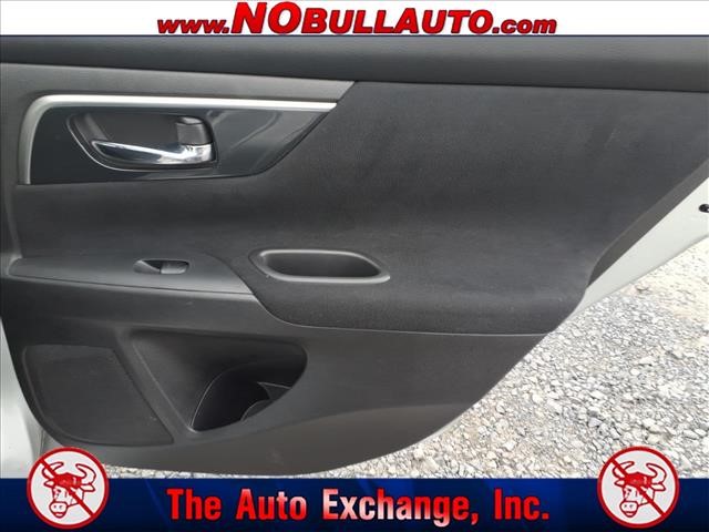 2014 Nissan Altima 2.5 S:RS25216