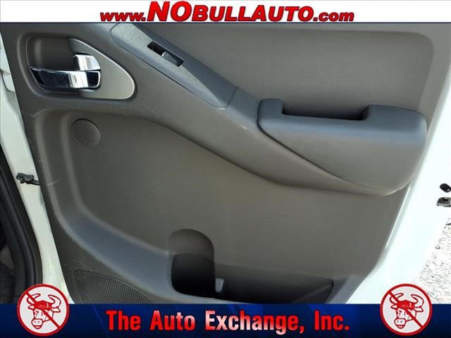 2013 Nissan Frontier PRO-4X:RS25181