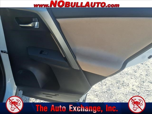 2014 Toyota RAV4 XLE:RS25220