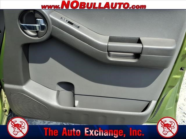2011 Nissan Xterra S:RS25153