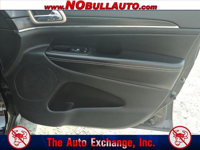 2014 Jeep Grand Cherokee Limited:RS25189