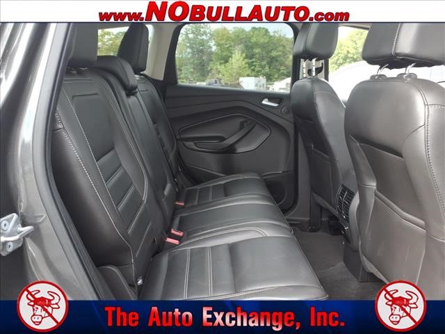 2017 Ford Escape Titanium:RS25208