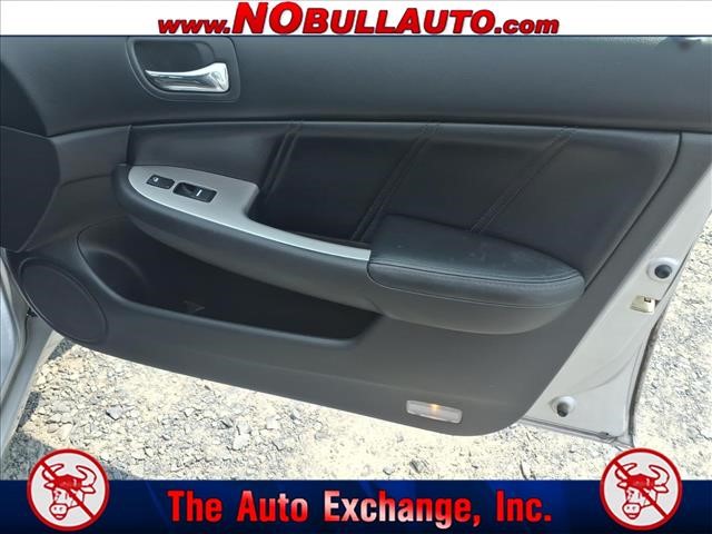 2005 Honda Accord EX w/Leather:RS25188