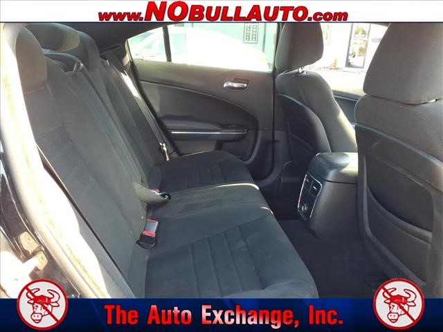 2014 Dodge Charger SE:RS25218