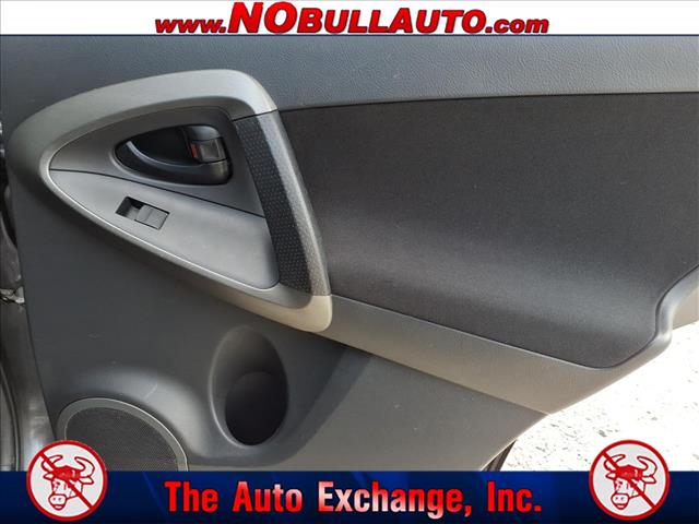 2011 Toyota RAV4 Sport:RS25133