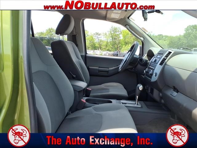 2011 Nissan Xterra S:RS25153