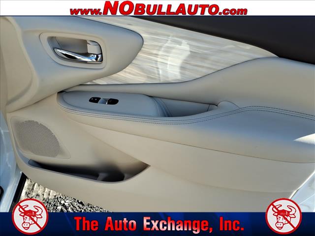 2017 Nissan Murano SL:RS25112