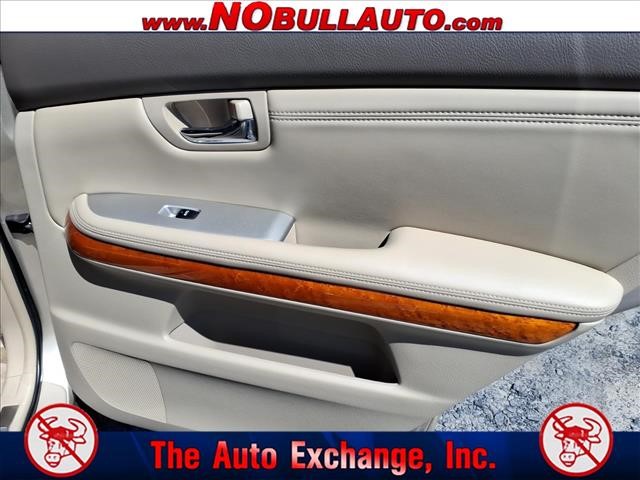2004 Lexus RX 330 Base:RS25186