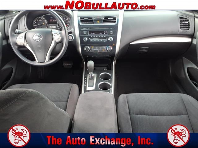 2014 Nissan Altima 2.5 S:RS25216