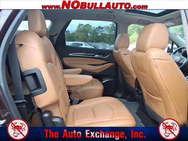 2018 Buick Enclave Essence:RS25200