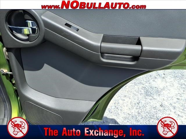 2011 Nissan Xterra S:RS25153