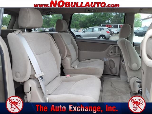 2005 Toyota Sienna CE 7 Passenger:RS25161