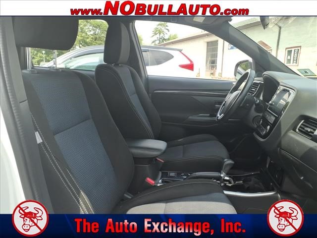 2018 Mitsubishi Outlander LE:RS25176