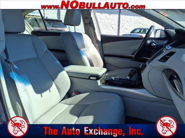 2016 Acura RLX w/Tech:RS25123