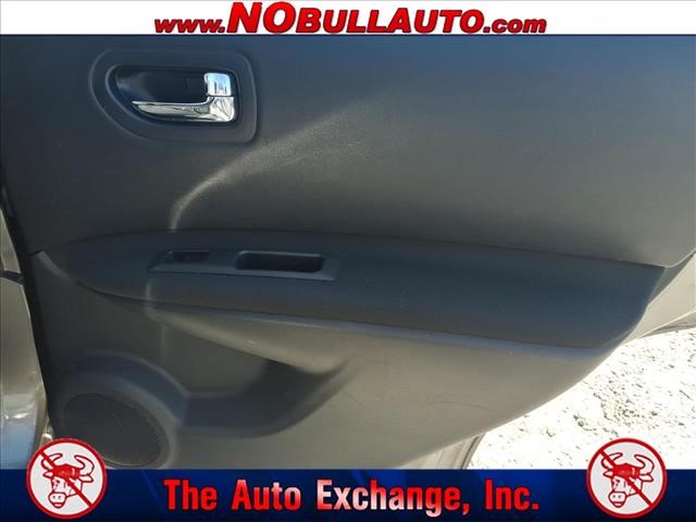 2014 Nissan Rogue Select S:RS25163