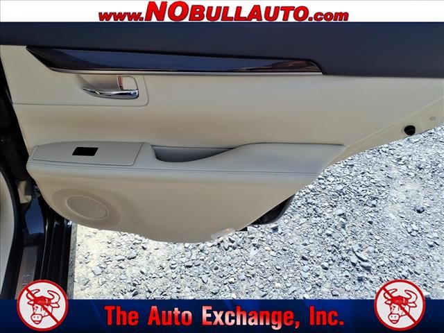 2014 Lexus ES 350 Base:RS25201