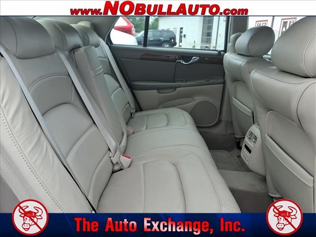 2004 Cadillac DeVille Base:RS25169