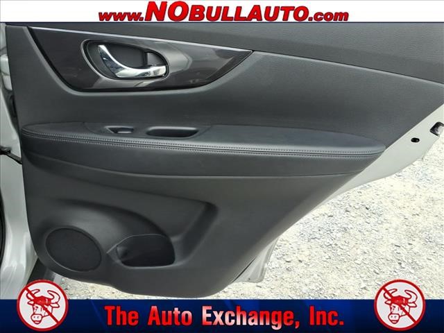 2019 Nissan Rogue SV:RS25148