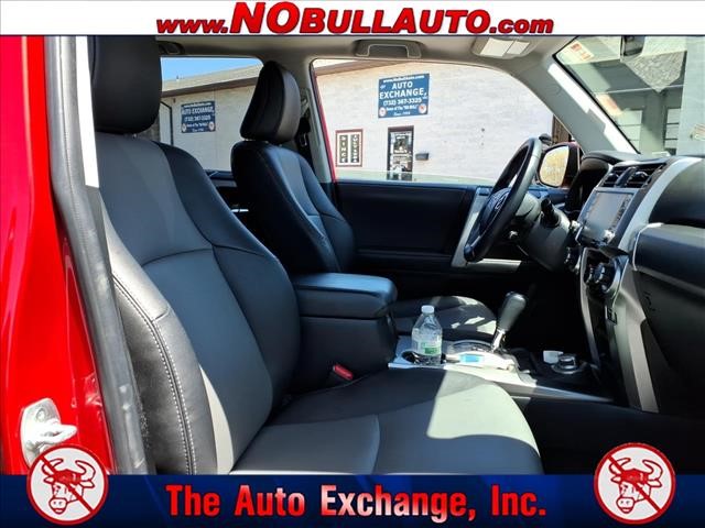 2022 Toyota 4Runner SR5 Premium:RS25155