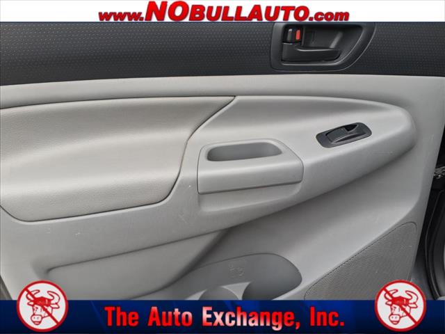 Photo of 2012 Toyota Tacoma V6 in Lakewood, NJ - 14,  2012 Toyota Tacoma V6:RS25058