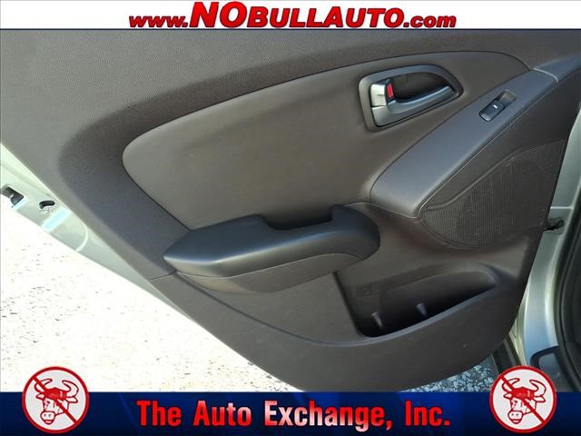 2015 Hyundai TUCSON Limited:RS25214