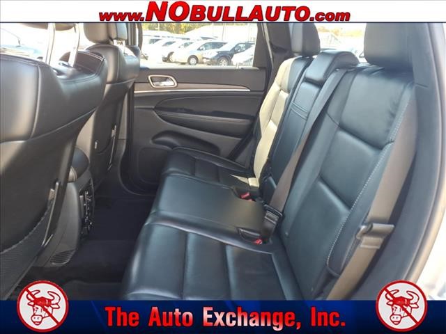 2017 Jeep Grand Cherokee Limited:RS25217