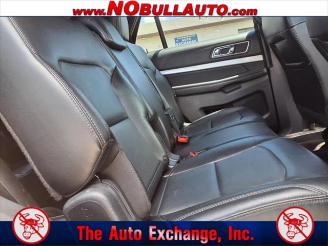 2016 Ford Explorer XLT:RS25014