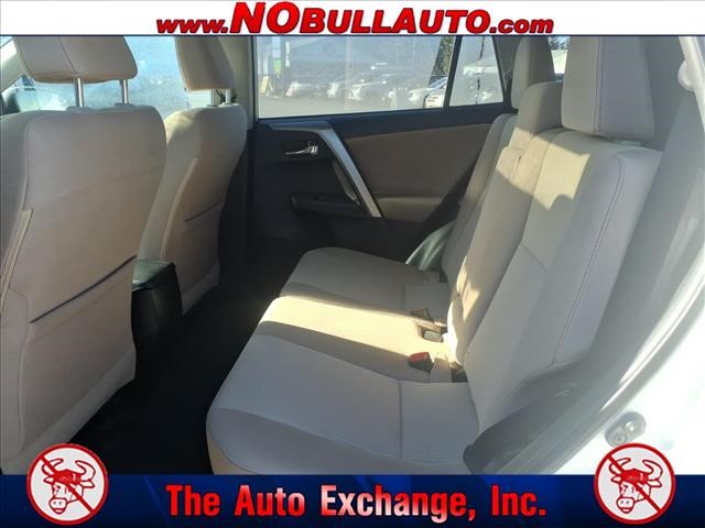 2014 Toyota RAV4 XLE:RS25220