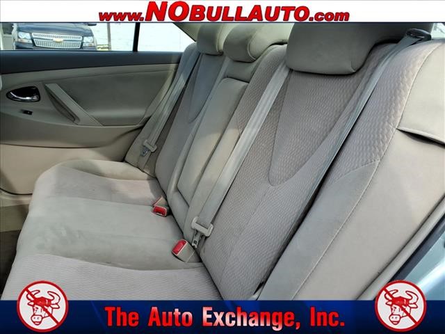 2011 Toyota Camry LE:RS25175