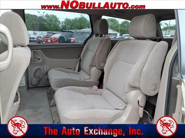 2005 Toyota Sienna CE 7 Passenger:RS25161
