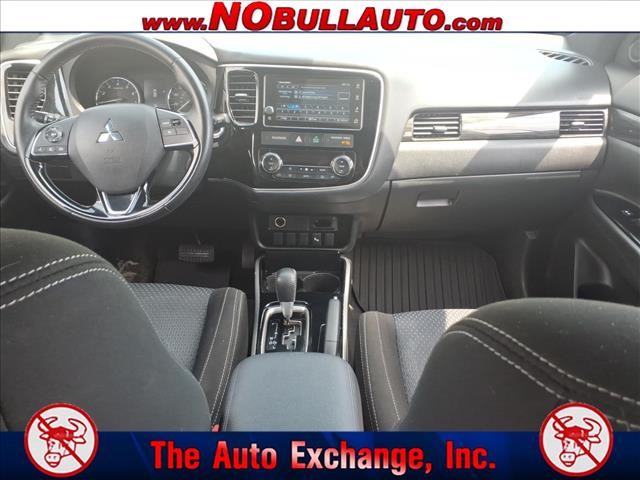 2018 Mitsubishi Outlander LE:RS25176
