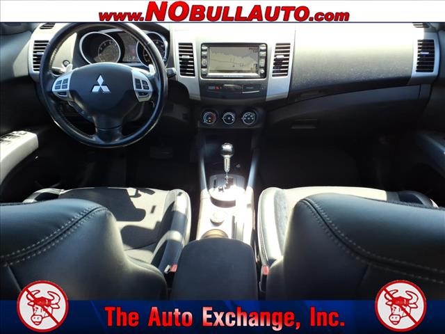 2012 Mitsubishi Outlander SE:RS25142