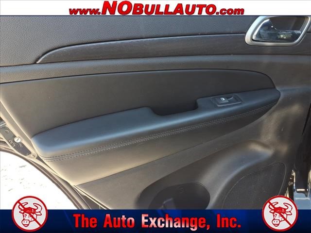 2017 Jeep Grand Cherokee Altitude:RS25136