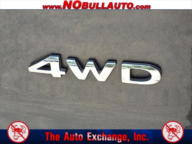 2016 Ford Explorer XLT:RS25014