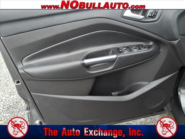 2017 Ford Escape Titanium:RS25208