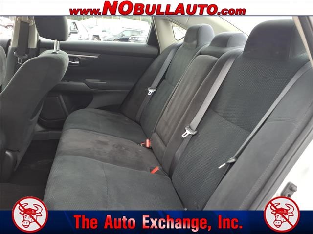 2014 Nissan Altima 2.5 S:RS25216