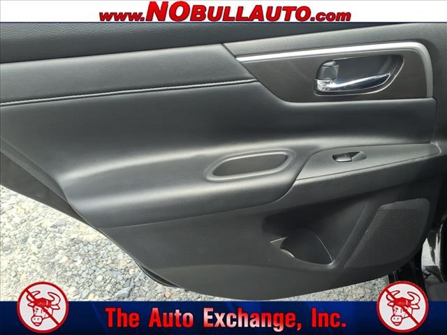 2013 Nissan Altima 2.5 SL:RS25182