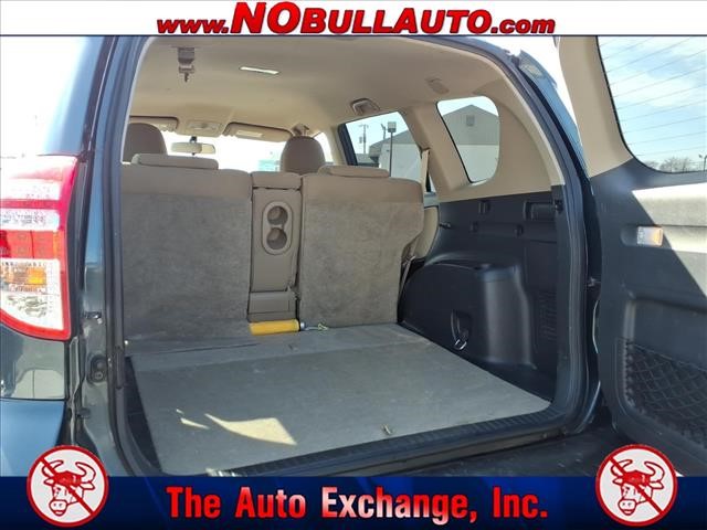 2011 Toyota RAV4 Base:RS25144