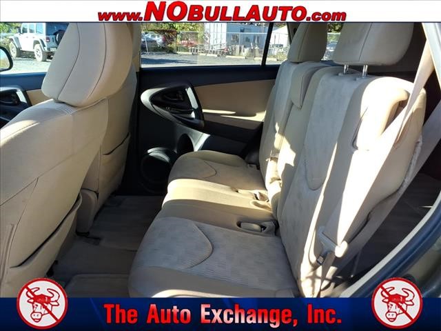2012 Toyota RAV4 Base:RS25212
