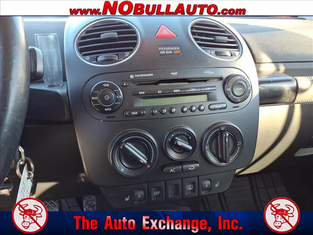 2008 Volkswagen New Beetle Triple White PZEV:RS25106